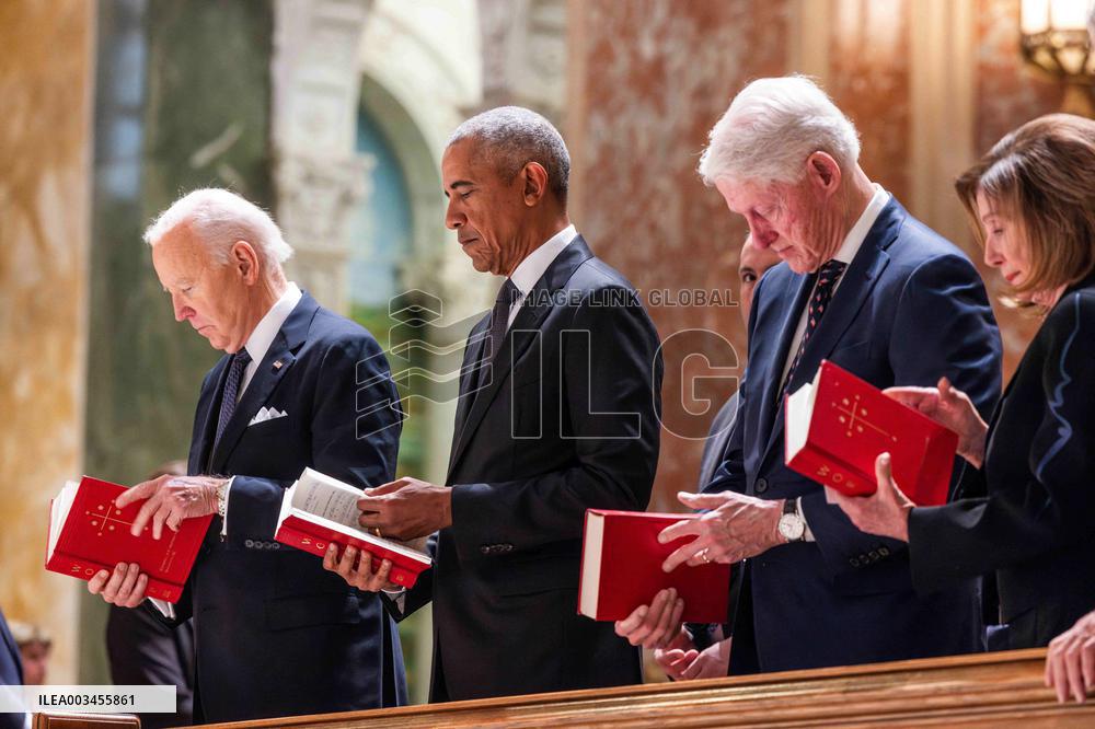 President Biden delivers eulogy for Ethel Kennedy in DC