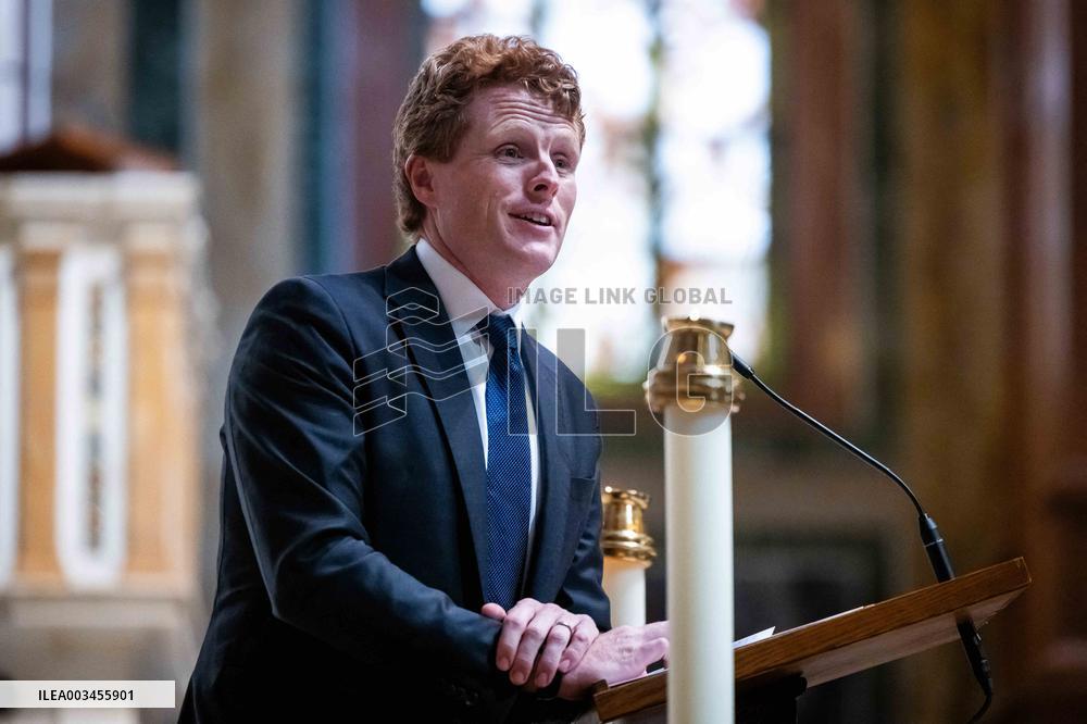 President Biden delivers eulogy for Ethel Kennedy in DC
