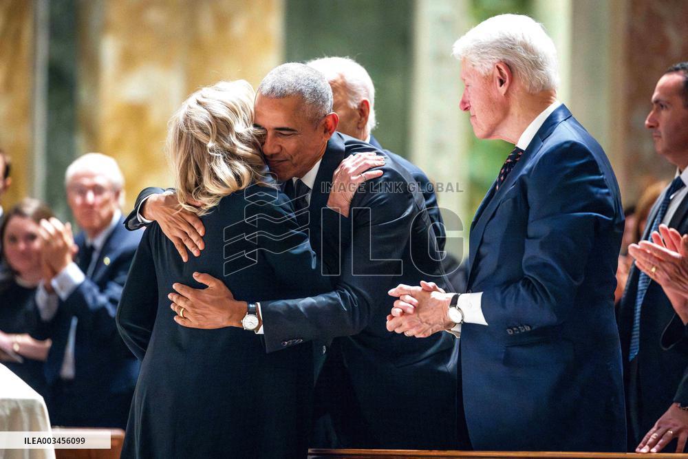 President Biden delivers eulogy for Ethel Kennedy in DC