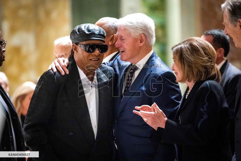 President Biden delivers eulogy for Ethel Kennedy in DC