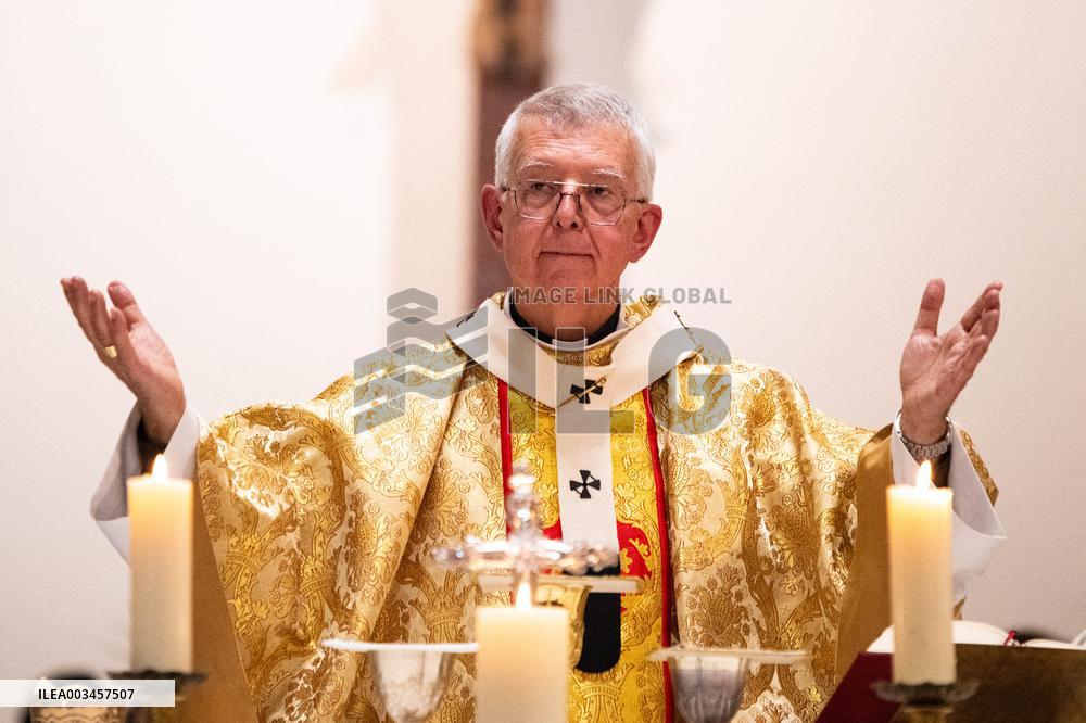 Masse For The Contest Of Les Portes Des Tenebres Show - Toulouse