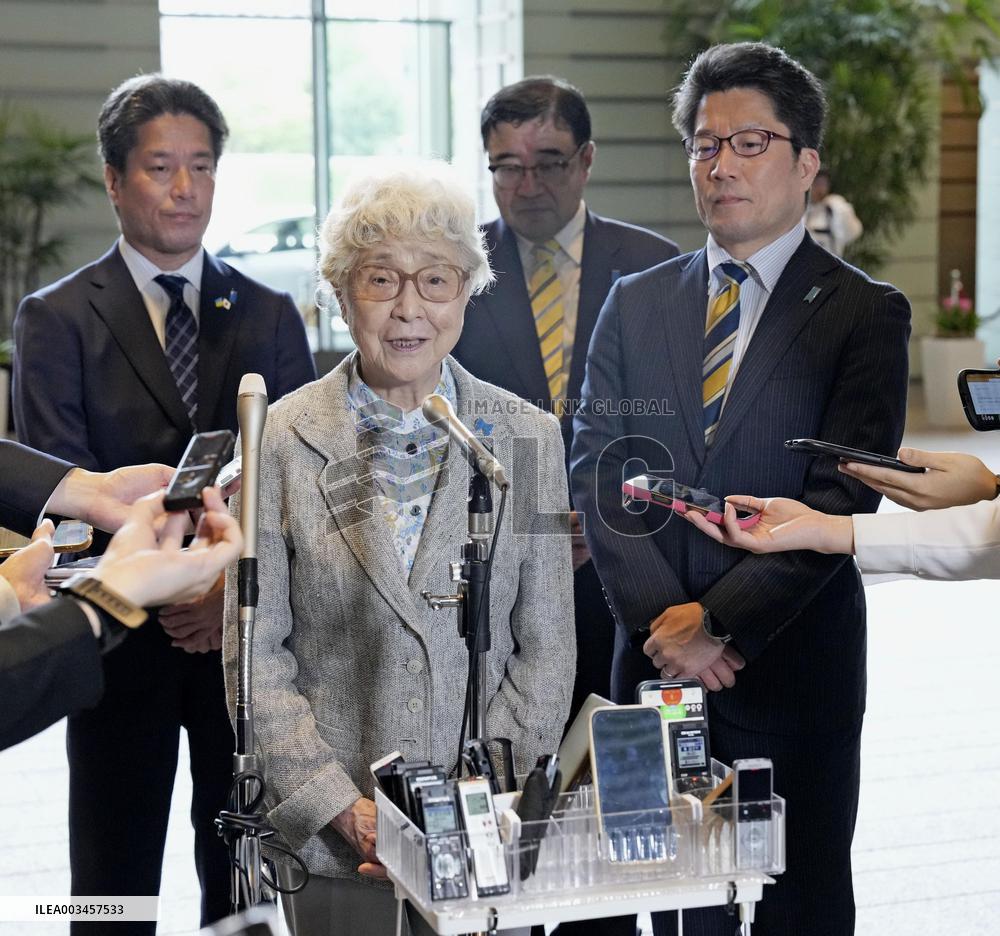 Japan PM Ishiba meets abductees' families