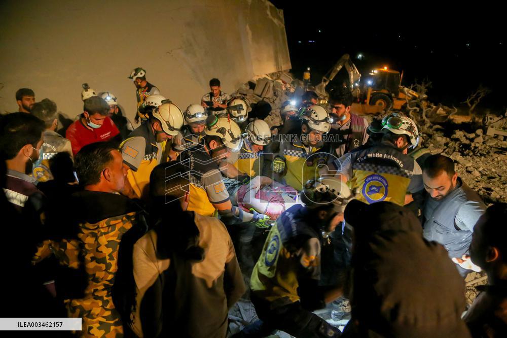 Russian Airstrikes Kill 10 in Northwestern Syria