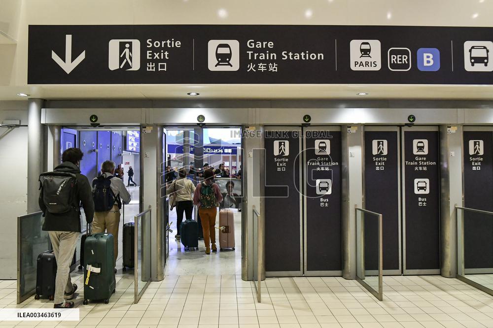 Visit to Charles de Gaulle airport near Paris FA