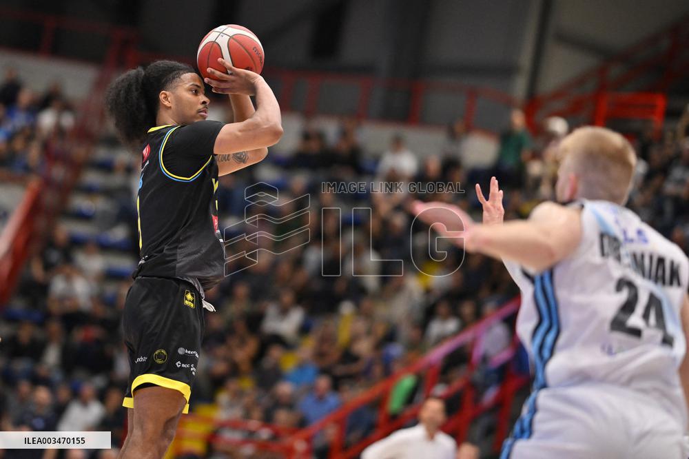 BASKET - Serie A - Napolibasket vs Vanoli Basket Cremona