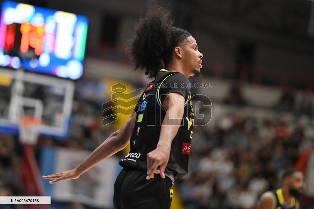 BASKET - Serie A - Napolibasket vs Vanoli Basket Cremona