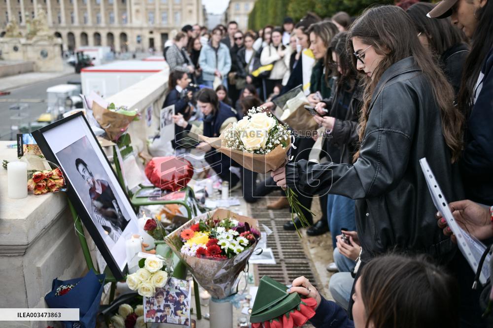 One Direction fans pay tribute to Liam Payne in Paris FA