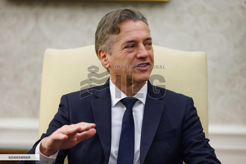 President Biden meets with Slovenian Prime Minister Robert Golob in Oval Office