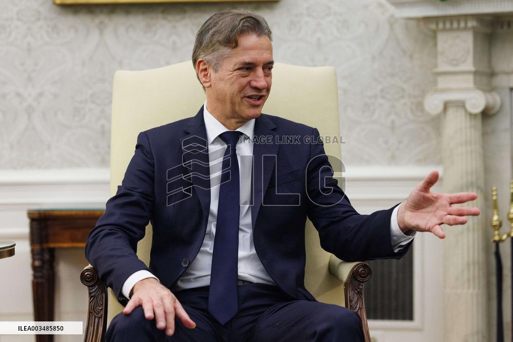 President Biden meets with Slovenian Prime Minister Robert Golob in Oval Office