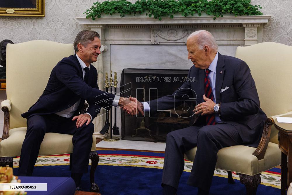 President Biden meets with Slovenian Prime Minister Robert Golob in Oval Office