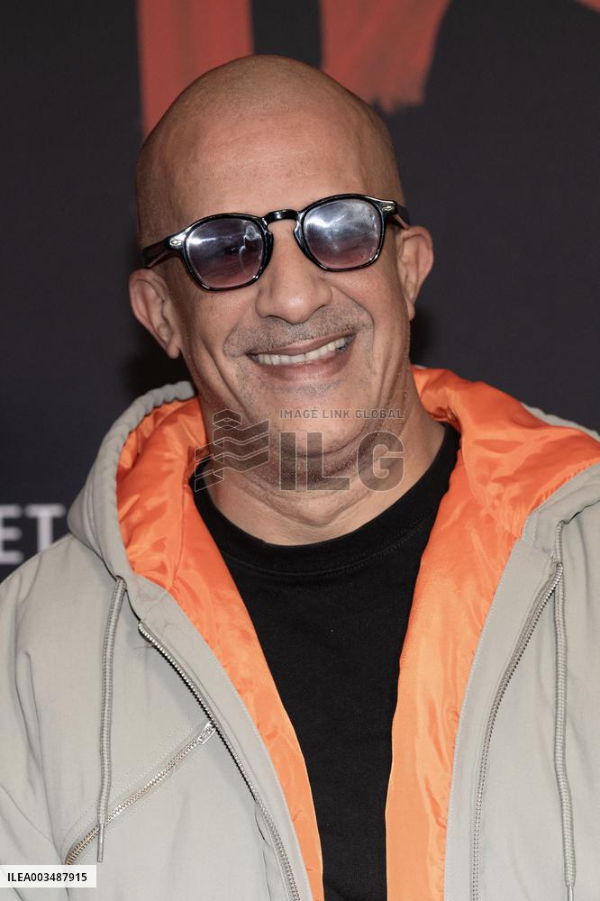 Monsieur Aznavour Premiere - Paris