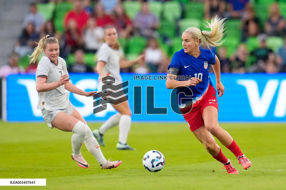 CALCIO - Amichevole - USA Women vs Iceland Women