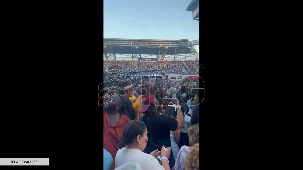 US: Thousands Rally In Houston As Beyoncé Joins VP Kamala Harris’ Campaign Event 3