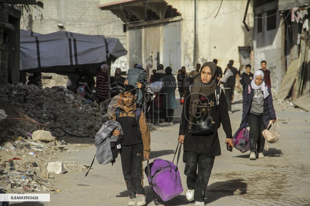 Israeli Military Operation in Jabalia, Tens of Thousands Palestinian Flee - Gaza