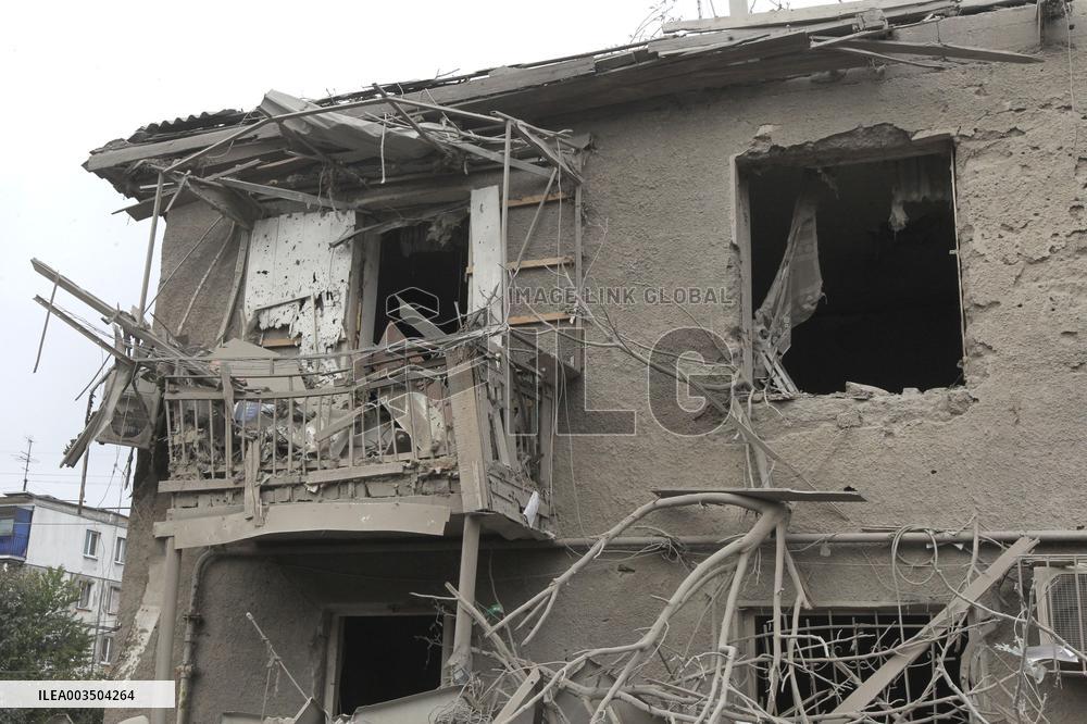 Aftermath of Russian shelling of Dnipros Novokadatskyi district