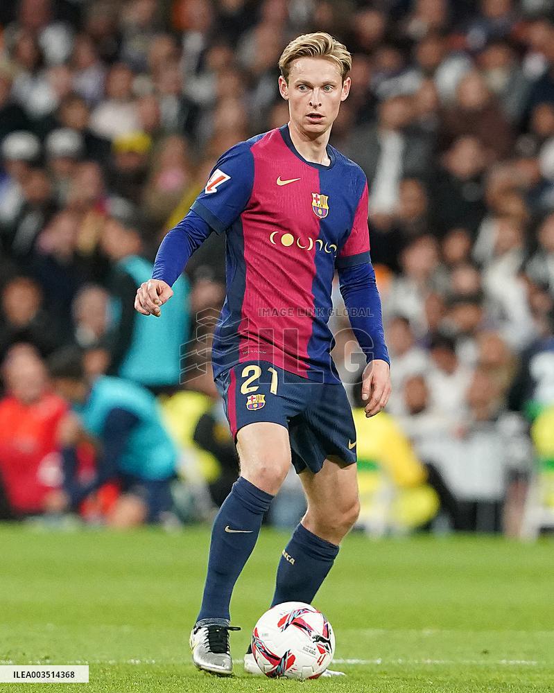 La Liga - Real Madrid v Barcelona