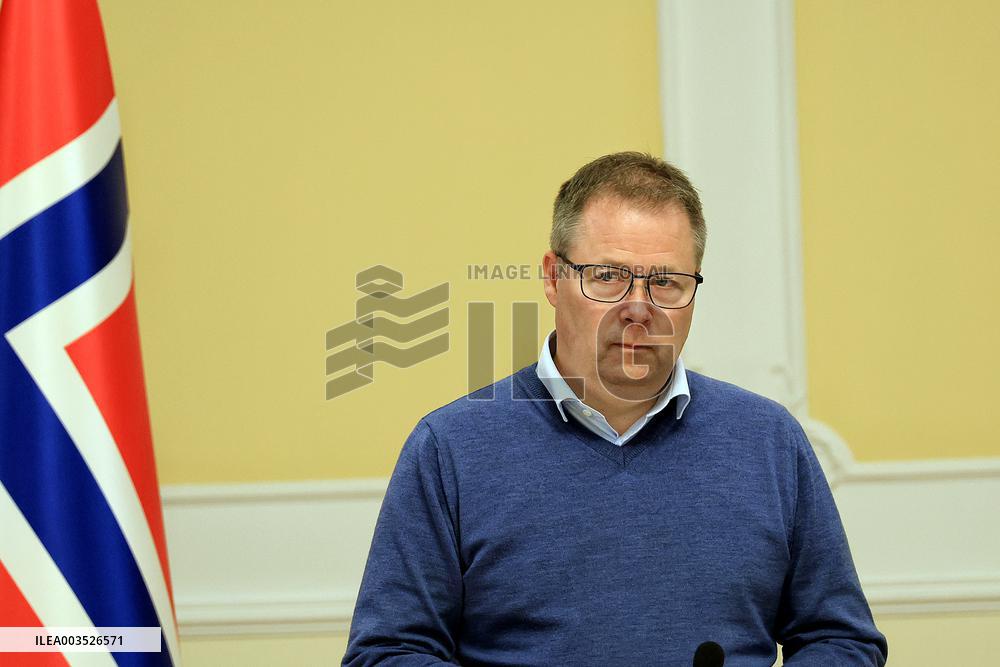 Briefing of defence ministers of Ukraine and Norway in Odesa