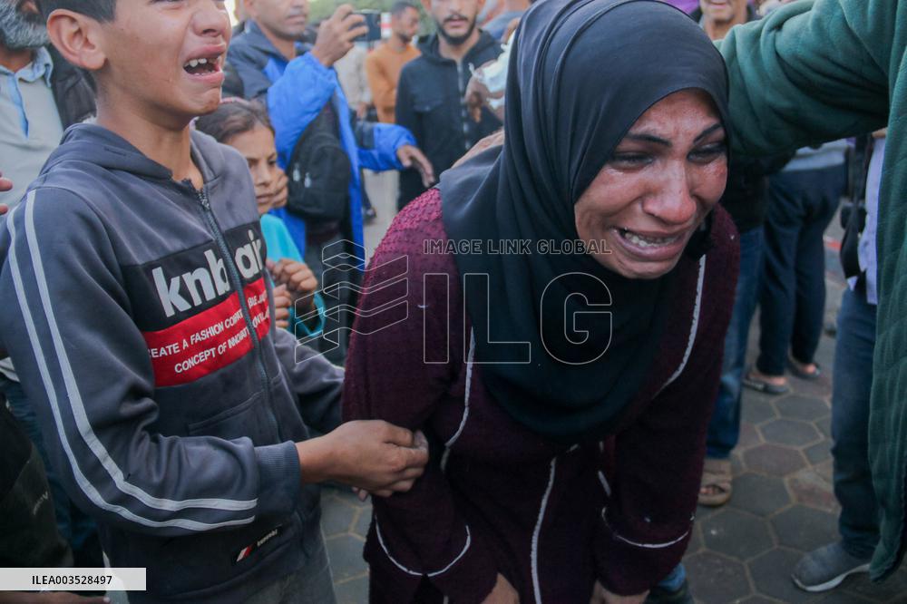 Israeli Strikes Target Al-Zawaida - Central Gaza