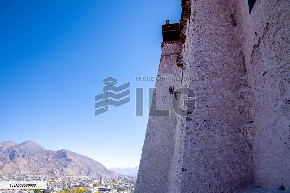Potala Palace Annual Renovation - Lhasa