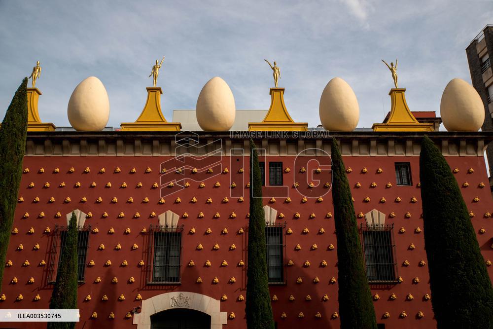 Illustration Dali Museum - Figueres