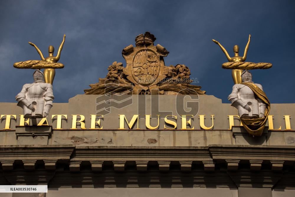 Illustration Dali Museum - Figueres