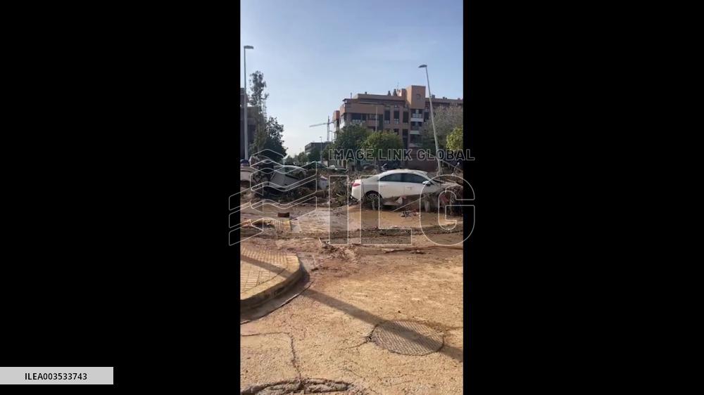 Spain: Deadly Flooding Leaves Trail Of Destruction On Streets Of Valencia 7