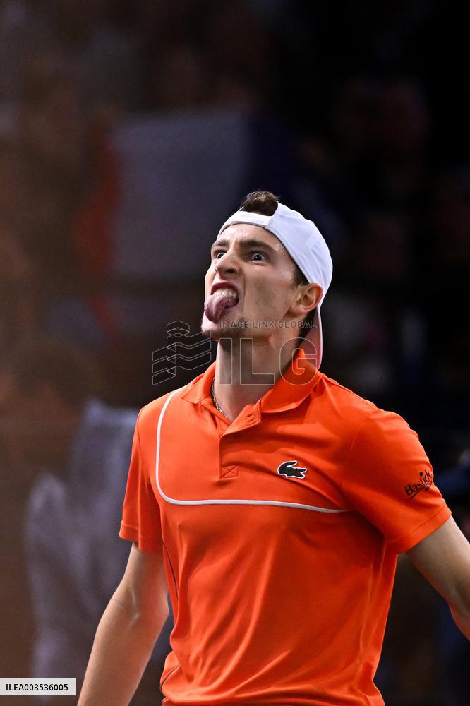 Rolex Paris Masters - Humbert's Quarter-Final