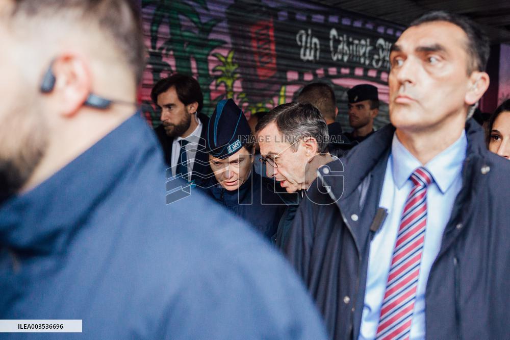 Bruno Retailleau on visit in Rennes