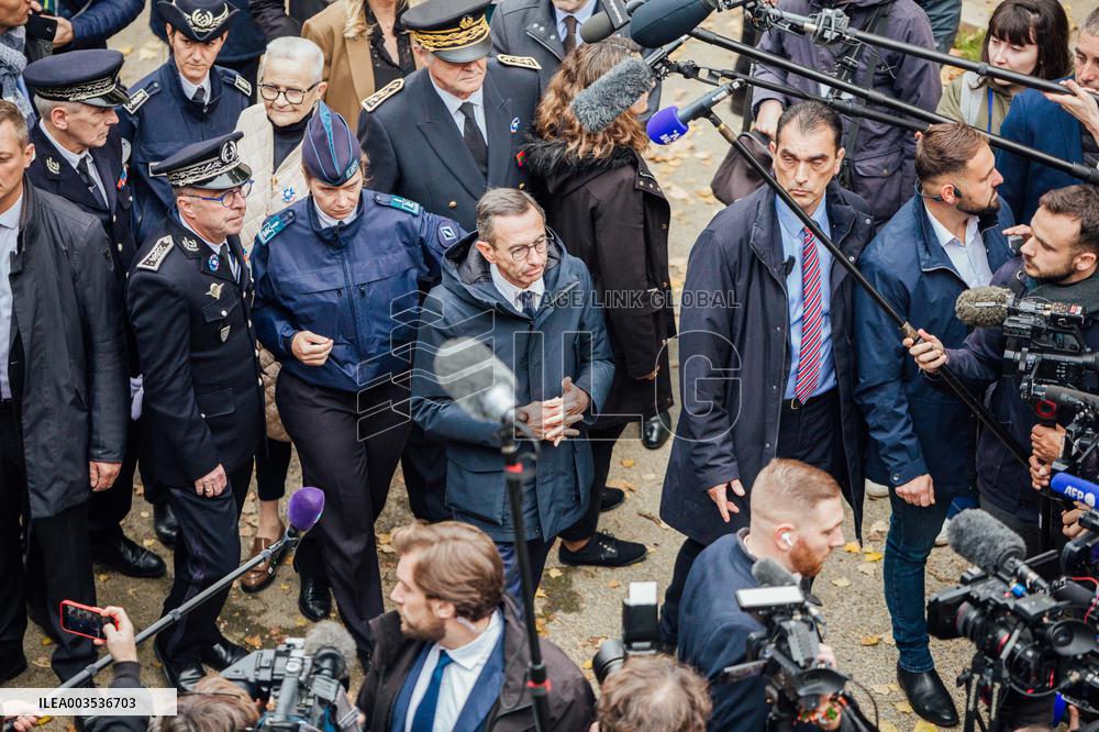 Bruno Retailleau on visit in Rennes