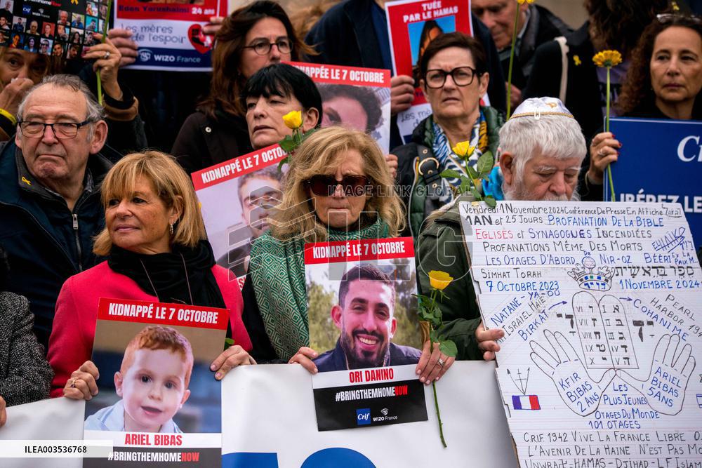 'Mothers of Hope' Gather In Paris