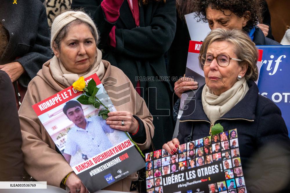 'Mothers of Hope' Gather In Paris