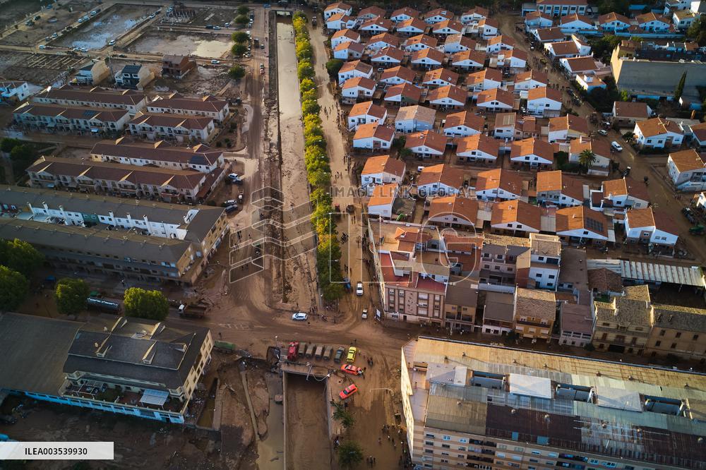 Recovery Efforts Continue After Historic Flooding - Spain