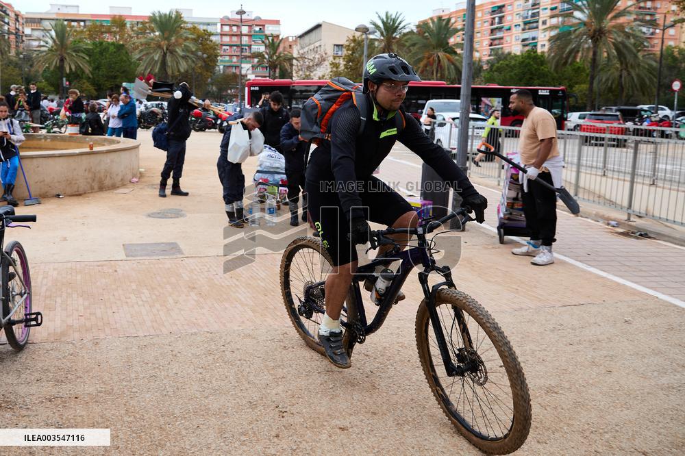 Spain Disaster Death Toll Reaches 214 - Valencia