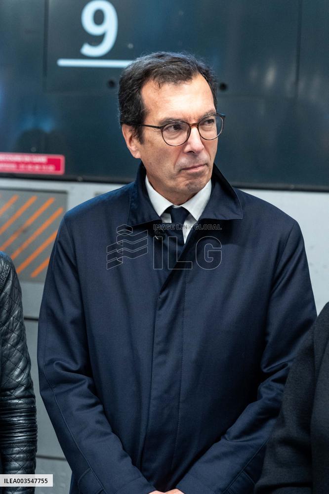 Catherine Vautrin And Francois Durovray Visit Montparnasse Station - Paris