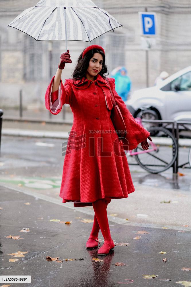 PFW - Mugler Street Style