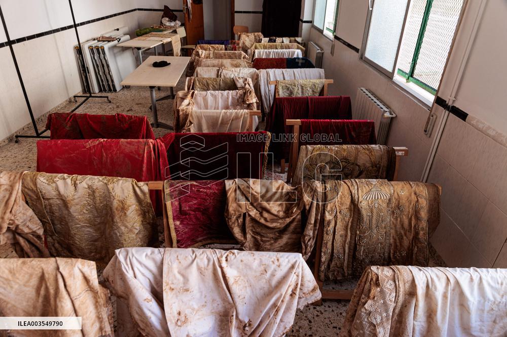 Spain Disaster Death Toll Reaches 214 - Valencia