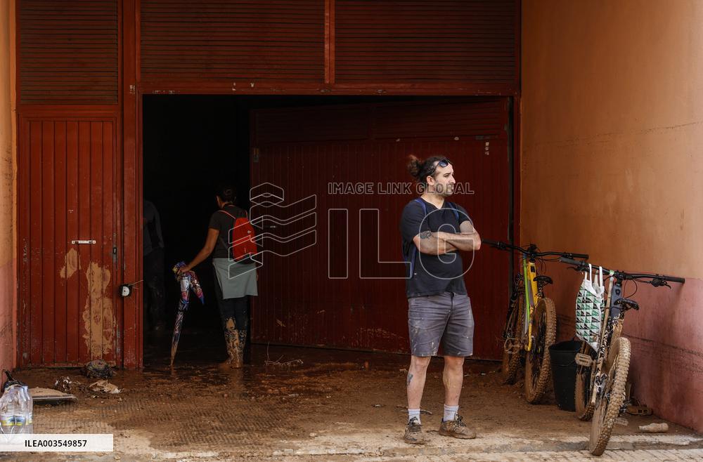 Spain Disaster Death Toll Reaches 214 - Valencia