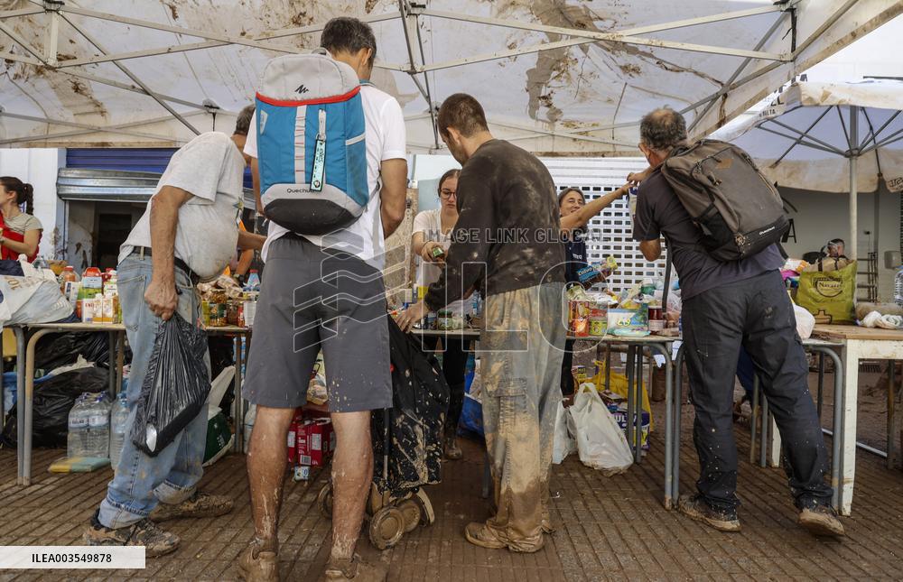 Spain Disaster Death Toll Reaches 214 - Valencia