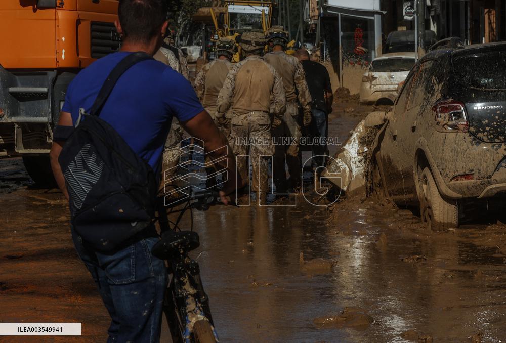 Spain Disaster Death Toll Reaches 214 - Valencia