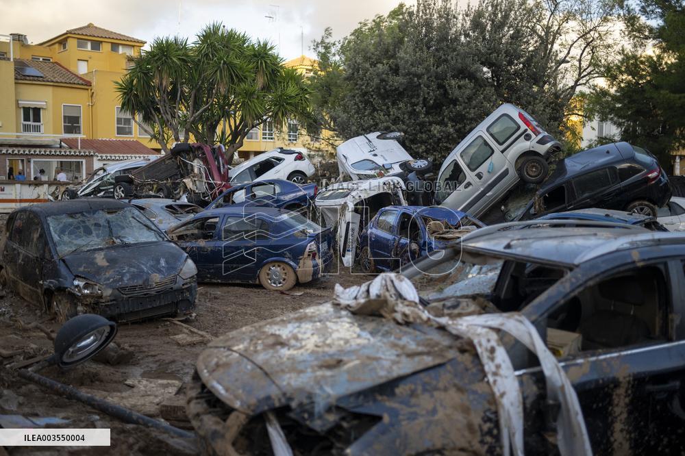 Spain Disaster Death Toll Reaches 214 - Valencia