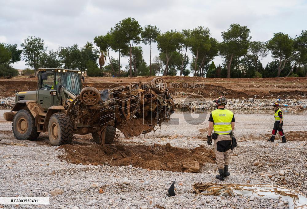 Seventh Day of The Effects of The Dana in Valencia - Spain