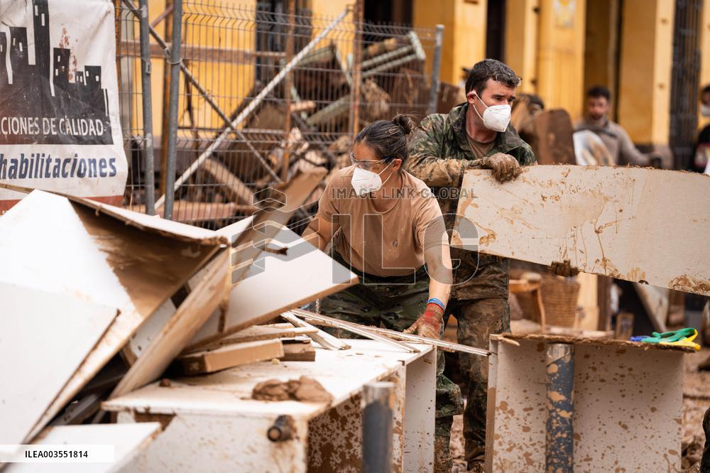 Spain Flooding Death Toll Climbs To 217 - Valencia