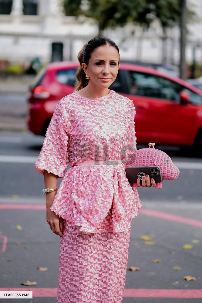 PFW - Leonard Street Style