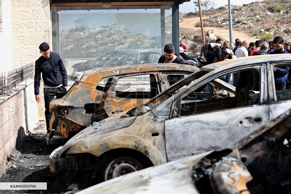 Israeli Settlers Attacked In Al-Bireh Near Ramallah - West Bank