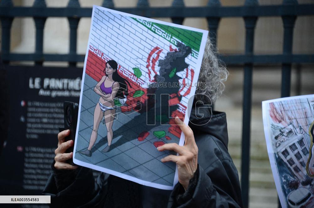 Rally In Support Of Student Ahou Daryaei And Iranian Women - Paris