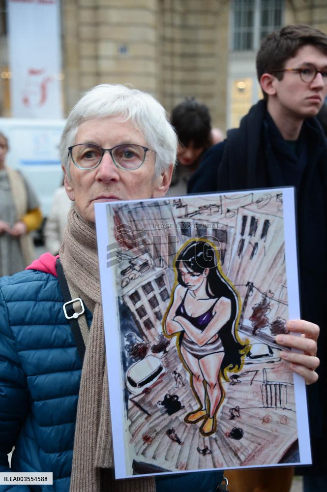 Rally In Support Of Student Ahou Daryaei And Iranian Women - Paris