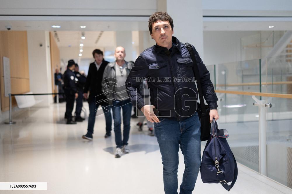 New FLNC Trial - Paris