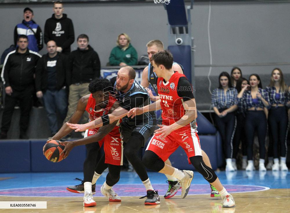 Dnipro defeats Rivne 85-48 in Ukrainian Basketball SuperLeague match