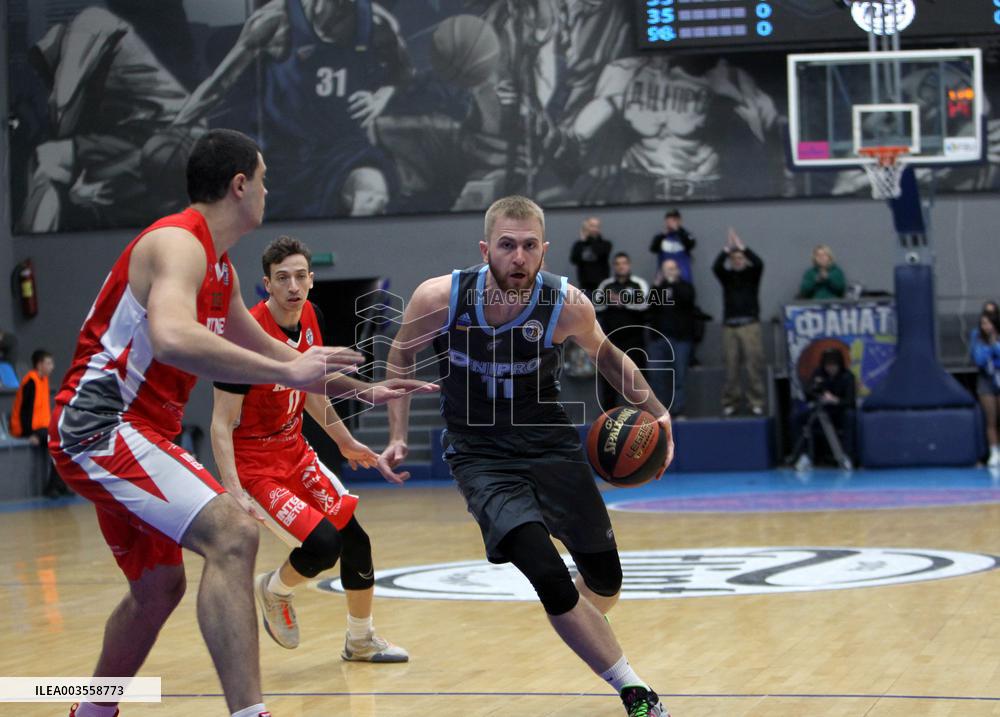 Dnipro defeats Rivne 85-48 in Ukrainian Basketball SuperLeague match