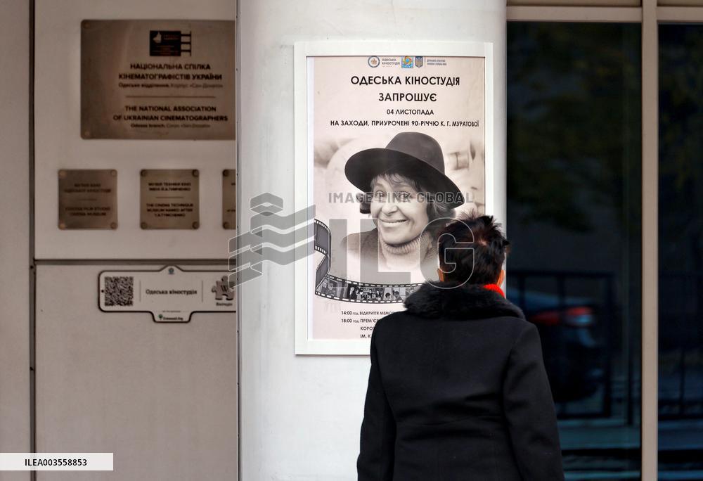 Memorial plaque to Kira Muratova unveiled on Odesa Film Studio building